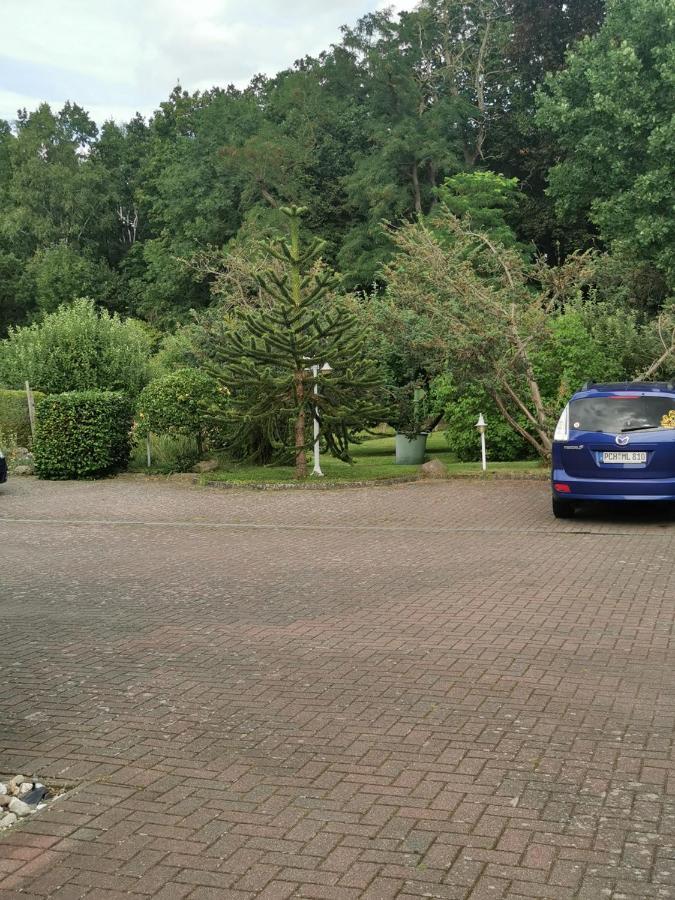 Pension Zum Park Goldberg Eksteriør bilde